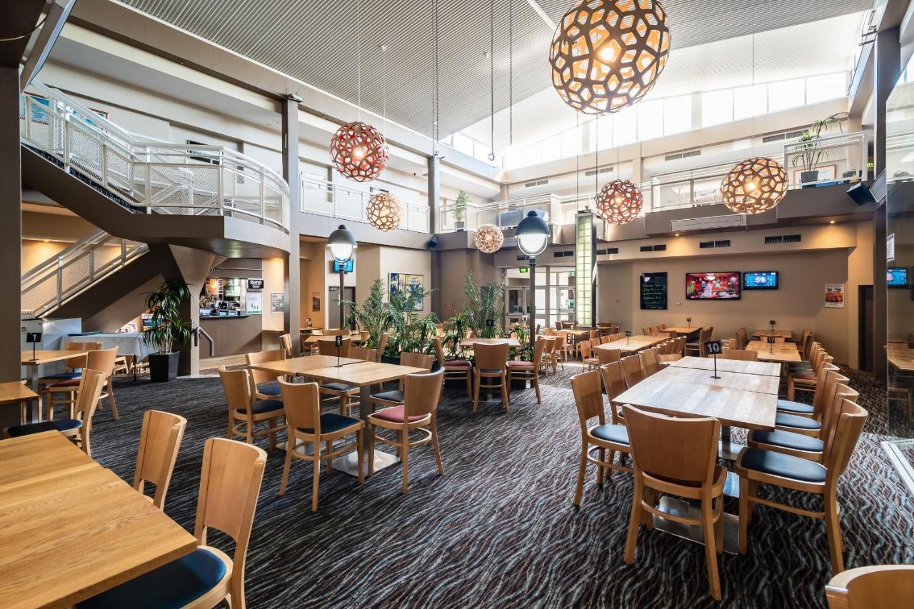 The Lighthouse Hotel Ulverstone Ngoại thất bức ảnh