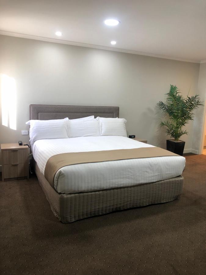 The Lighthouse Hotel Ulverstone Ngoại thất bức ảnh