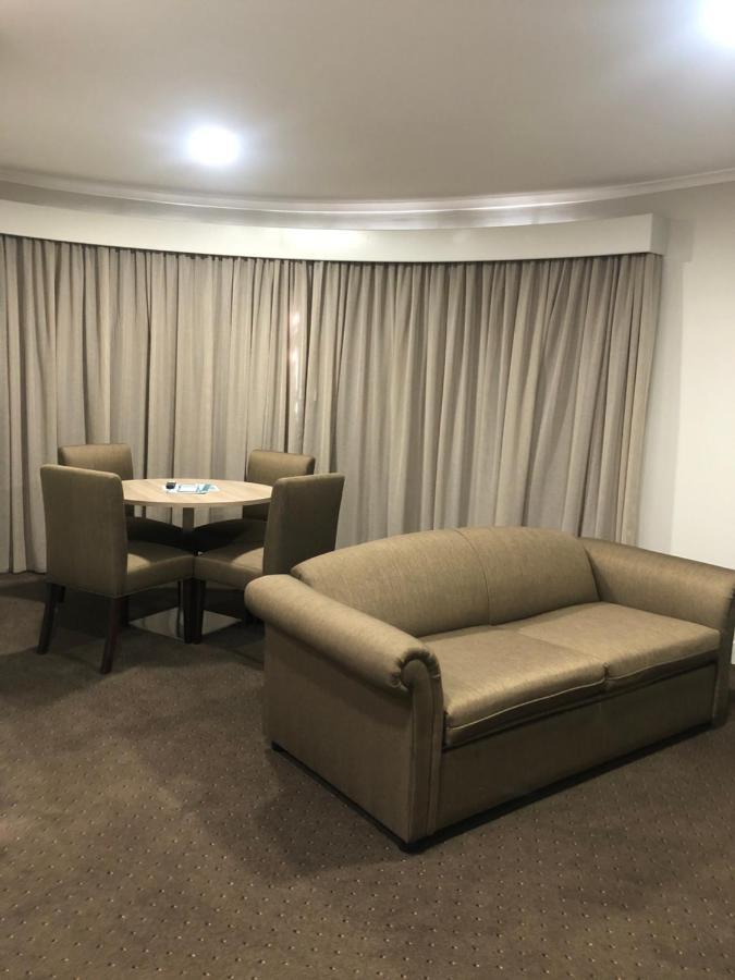 The Lighthouse Hotel Ulverstone Ngoại thất bức ảnh
