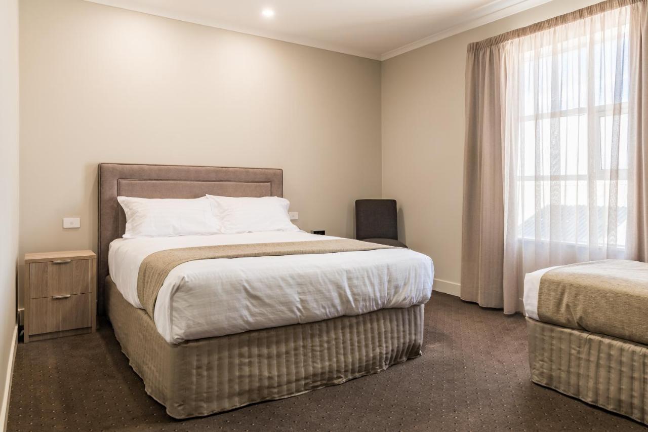 The Lighthouse Hotel Ulverstone Ngoại thất bức ảnh